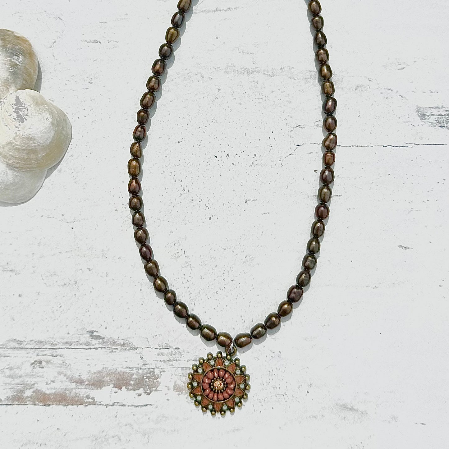 Pearl Choker Boho Chic