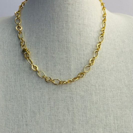 Boho Chic Gold Chain Oval Texture Circle Elegant Layering Necklace