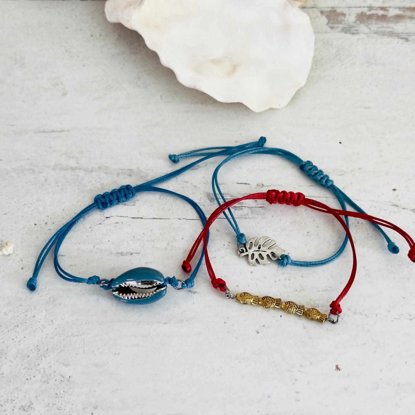 Adjustable Beach Bracelet Macrame Blue Red Balck Cream