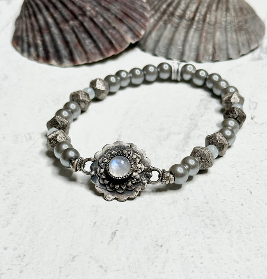 Sterling Silver Artisan Stretch Bracelet